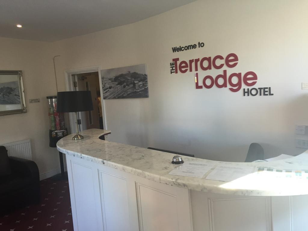 The Terrace Lodge Hotel Yeovil Kültér fotó