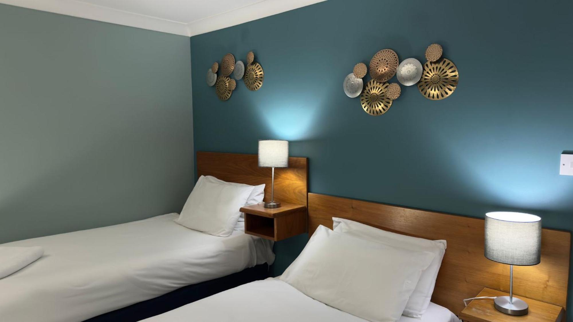 The Terrace Lodge Hotel Yeovil Kültér fotó