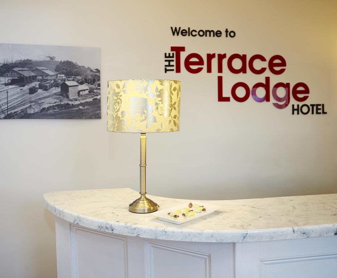 The Terrace Lodge Hotel Yeovil Kültér fotó